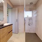 Un Nid Dans La Grange - Maison Avec Jacuzzi Et Sauna