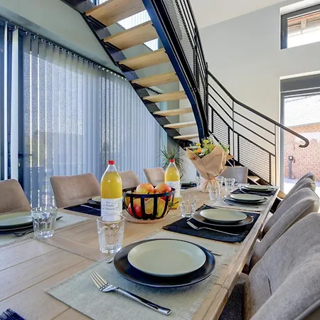 Un Nid Dans La Grange - Maison Avec Jacuzzi Et Sauna Tatil Evi *