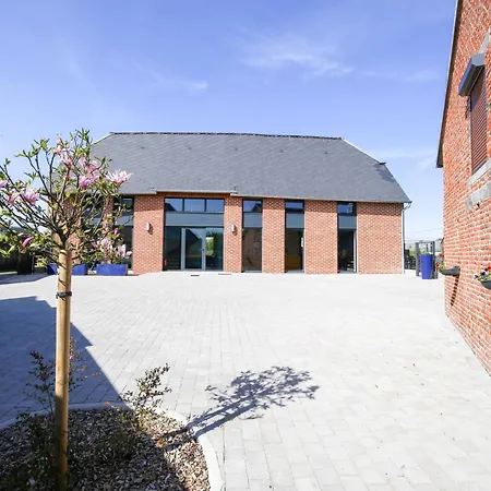 Un Nid Dans La Grange - Maison Avec Jacuzzi Et Sauna *